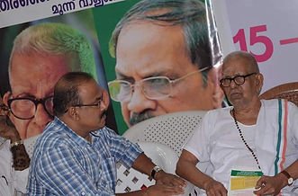 Prathapan Thayat with Sri Akkitham Achuthan Namboothiri