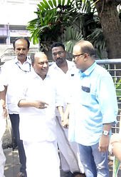 Prathapan Thayat with Sri A.K. Antony